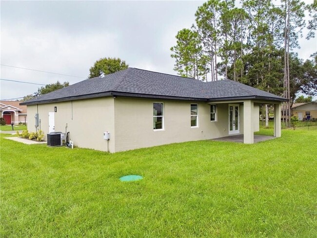 Building Photo - 4510 Boabadilla Ave