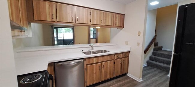 Building Photo - 2164 SW 70th Terrace