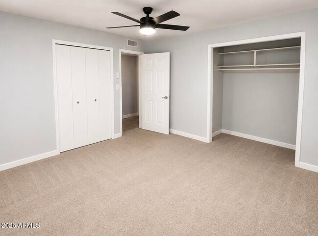 Building Photo - 1243 E Riviera Dr