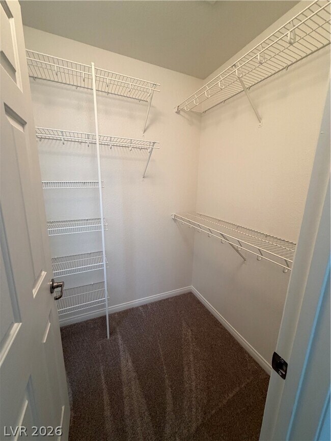 Building Photo - 9433 Highview Rock Ct