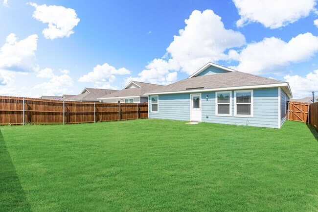 Building Photo - 5401 Rockrose Ln