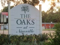 Building Photo - Quiet Condo at The Oaks at Niceville