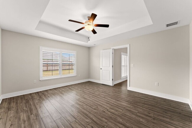 Building Photo - 227 Morning Crk Wy