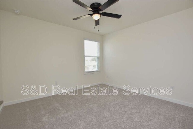 Building Photo - 3183 Cup Dr