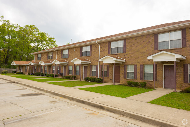 Building Photo - Palisades Apartments