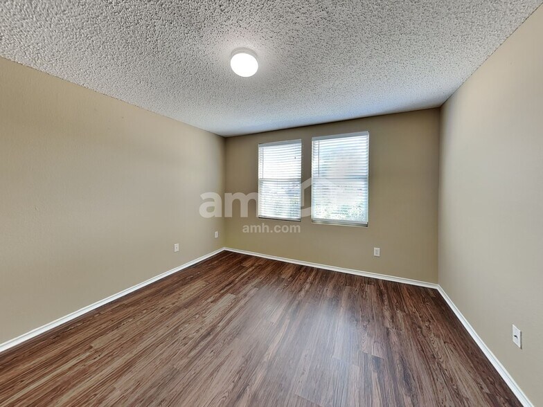 Building Photo - 5169 Gold Basin Rd