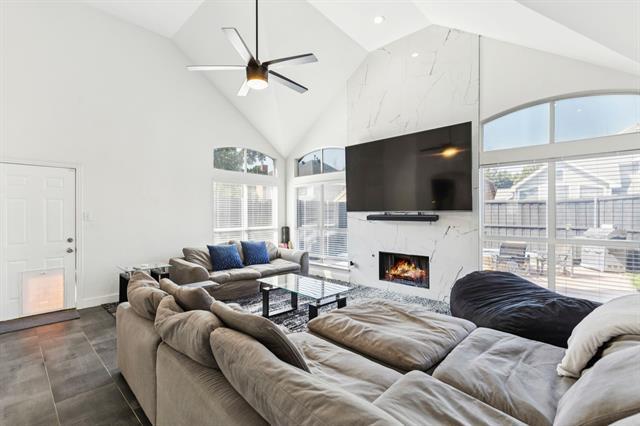 Building Photo - 17821 Brent Dr