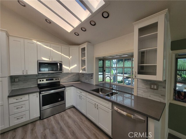 Building Photo - 5303 E Big Sky Ln
