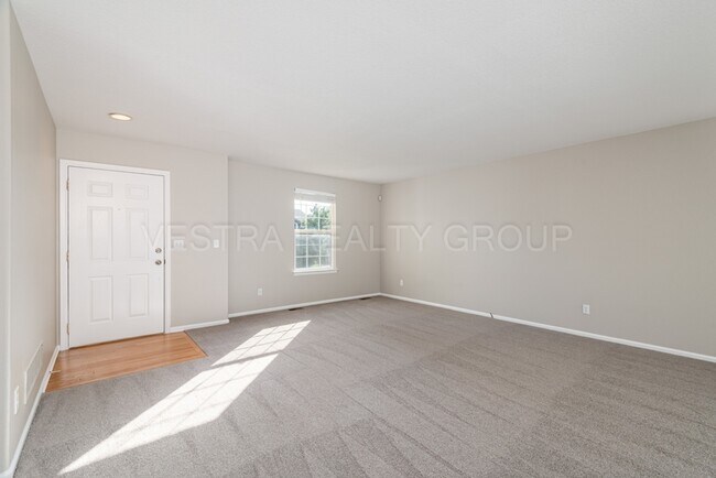 Building Photo - 5524 S Rome Way