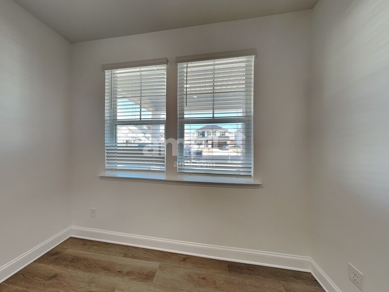 Building Photo - 3513 Jefferson Cor Ln