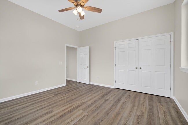 Building Photo - 89 Fishburne St