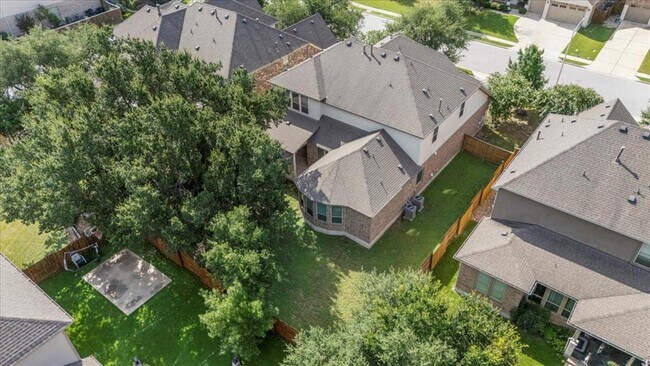 Building Photo - 10112 Lavon Bend