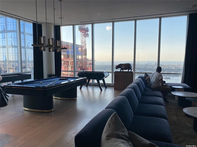 Building Photo - 15 Hudson Yards