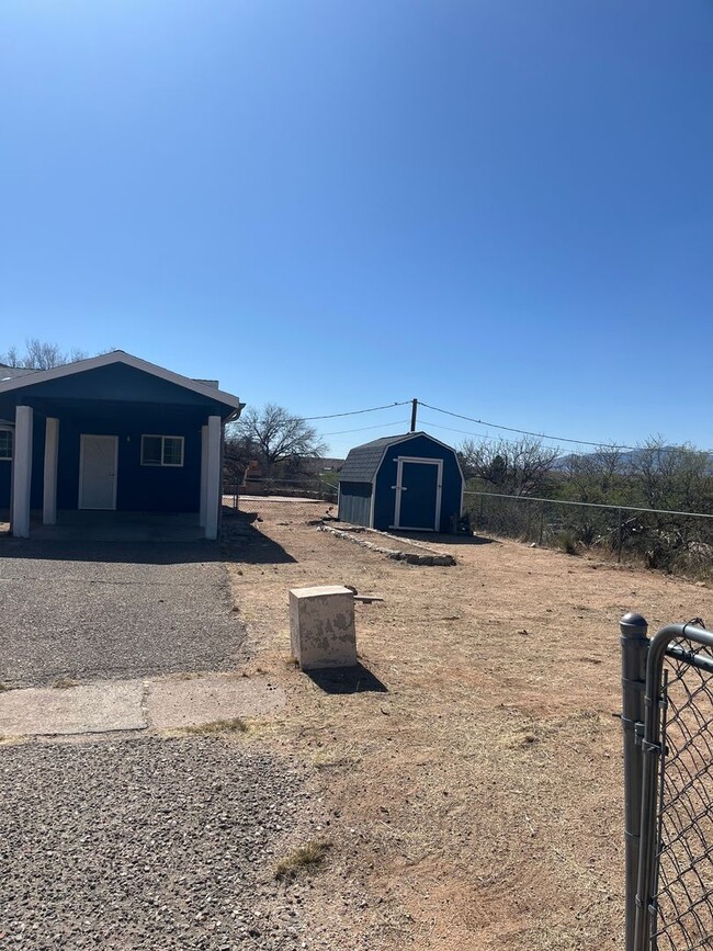 Building Photo - Beautiful 4 Bedroom 3 Bathroom house in Be...
