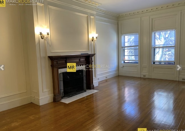 Building Photo - 373 Commonwealth Ave