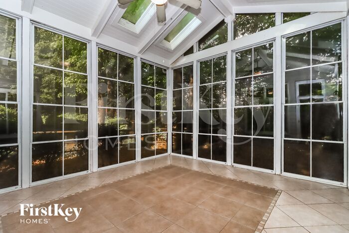 Building Photo - 9608 Whitewood Trail