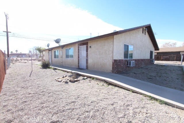 Building Photo - 16315 Juniper St