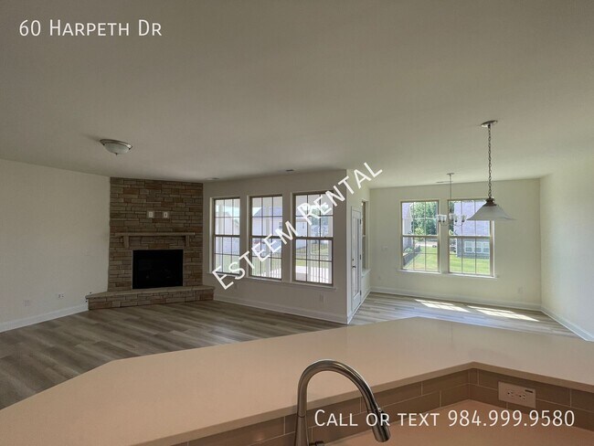 Building Photo - 60 Harpeth Dr
