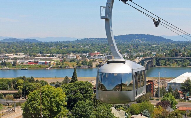 Building Photo - 841 S Gaines St