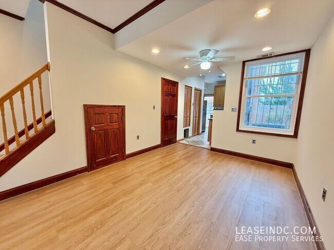 Building Photo - 2011 4th St NW