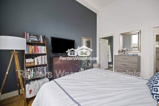 Building Photo - 500 Granby St