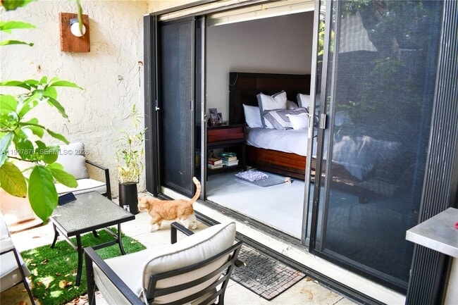 Building Photo - 19420 NE 26th Ave