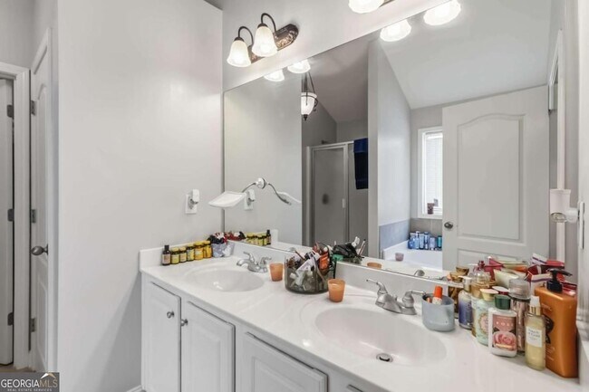 Building Photo - 1610 Colton Landing Rd