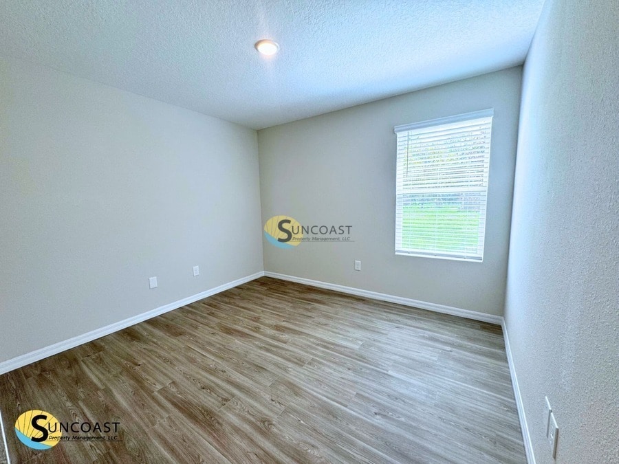 Building Photo - 7070 Plymouth Grove Ct