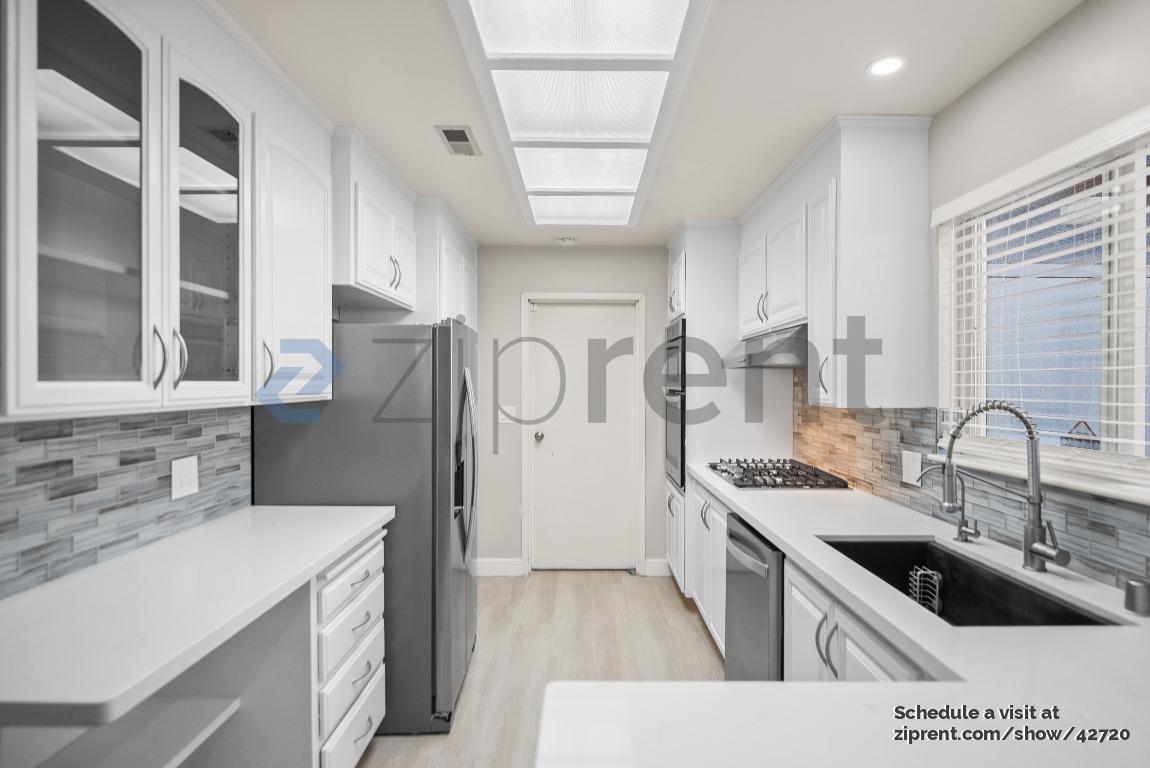 Building Photo - 4046 Alvarado St