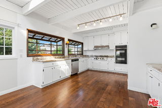 Building Photo - 3900 Pacific Ave