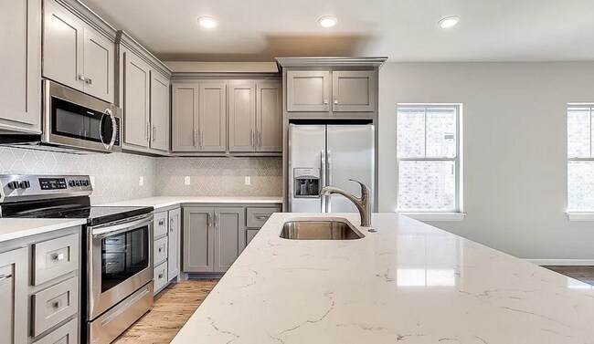 Building Photo - Brand New Modern  3 bedrooms, 3 full bath