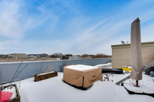 Building Photo - 1509 N Campbell Ave