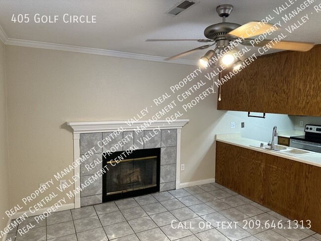 Building Photo - Manteca Golf Villa 3 Bedroom Home