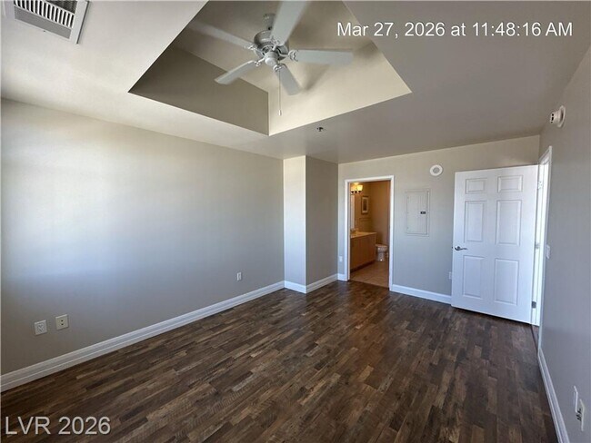 Building Photo - 1-BEDROOM UNIT AT THE OGDEN HIGHRISE!