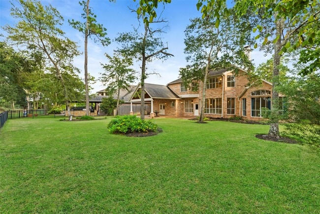 Building Photo - 14810 Cantwell Bend