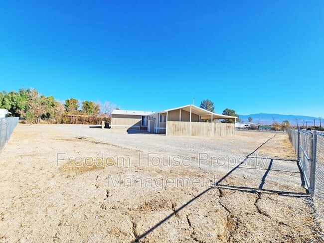 Building Photo - 1270 Landmark Ave