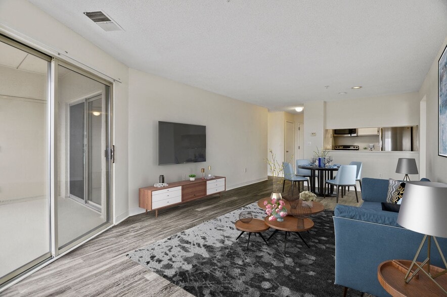 Building Photo - Avondale