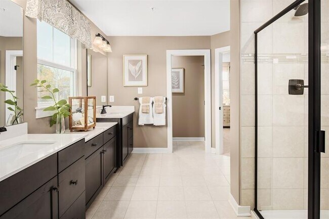 Building Photo - 4003 Bluebell Ln