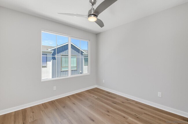 Building Photo - 2540 Chamomile Ln