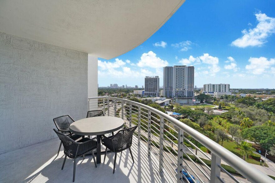 Building Photo - 1780 Polk St