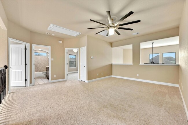 Building Photo - 10713 Desert Willow Loop