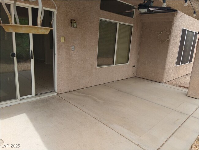 Building Photo - 508 Edgefield Ridge Pl