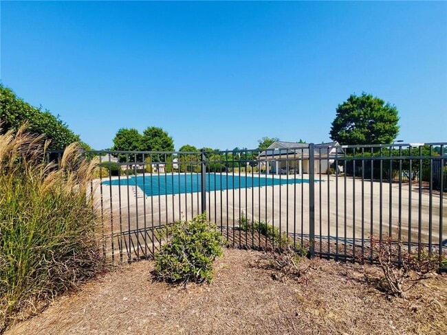 Building Photo - 8905 Friarbridge Dr