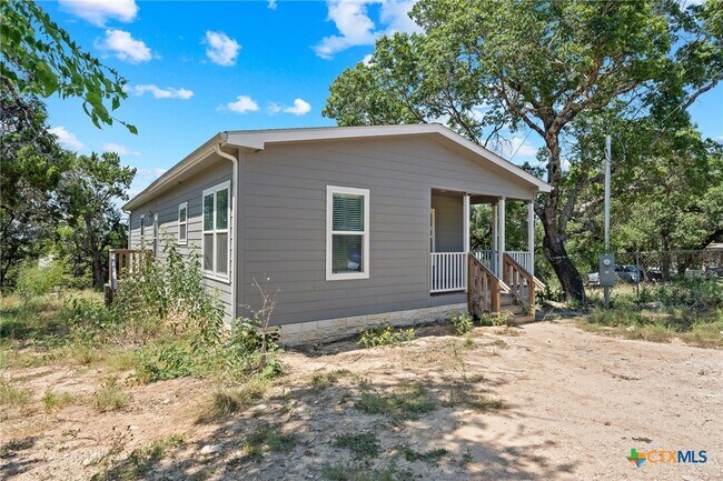 Building Photo - 711 La Cresta Dr