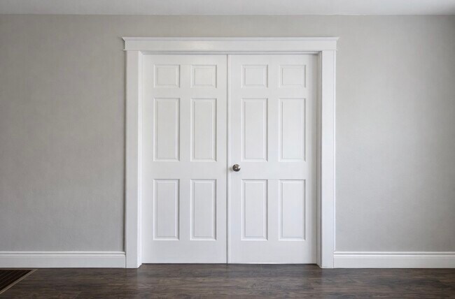 Building Photo - 117 Badger Ave