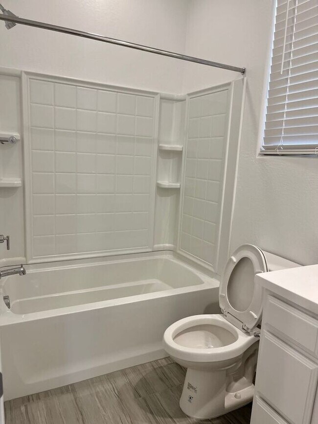 Building Photo - Available September 1st! Newly Built Smart...
