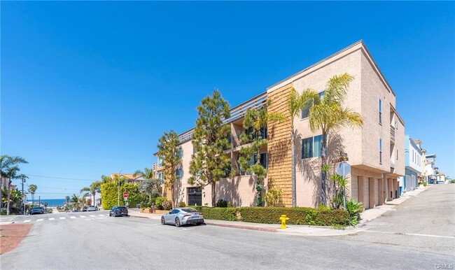 Building Photo - 600 Monterey Blvd