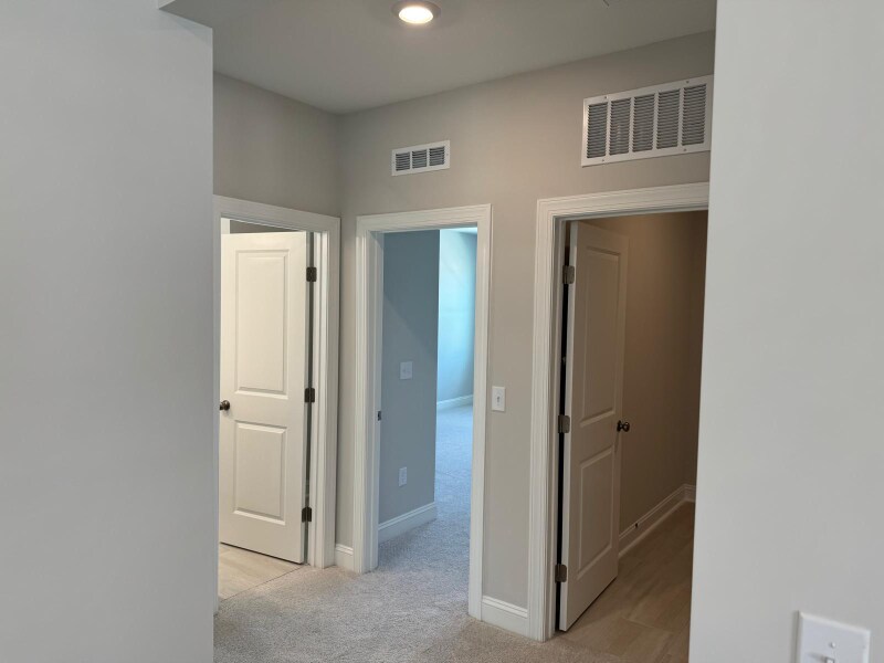 Building Photo - 356 Canyon Gap Wy