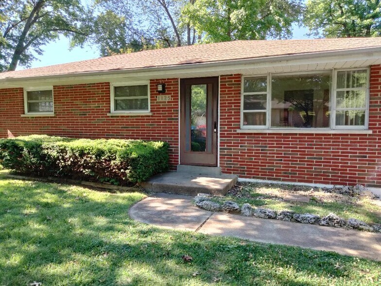 Summer 2022 - 1125 Walker Ave