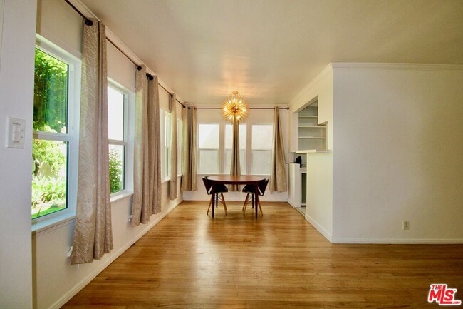 Building Photo - 4336 Laurel Canyon Blvd